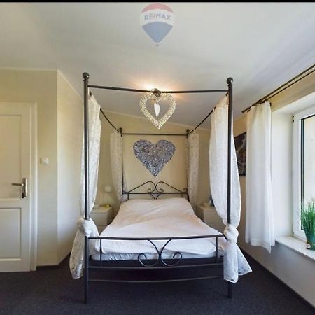 Royal House Appartement Bialogard Buitenkant foto
