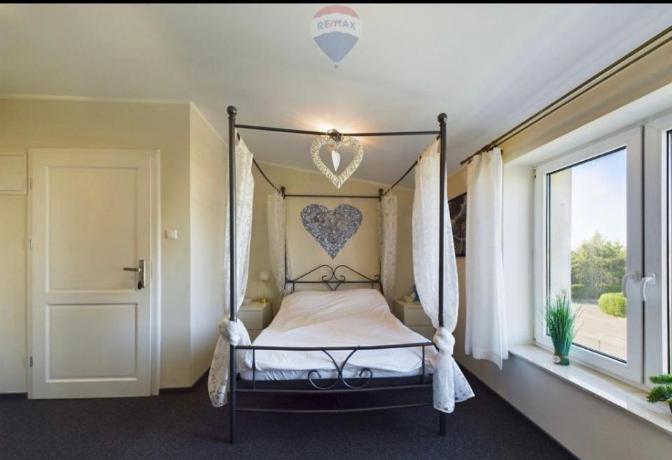 Royal House Appartement Bialogard Buitenkant foto